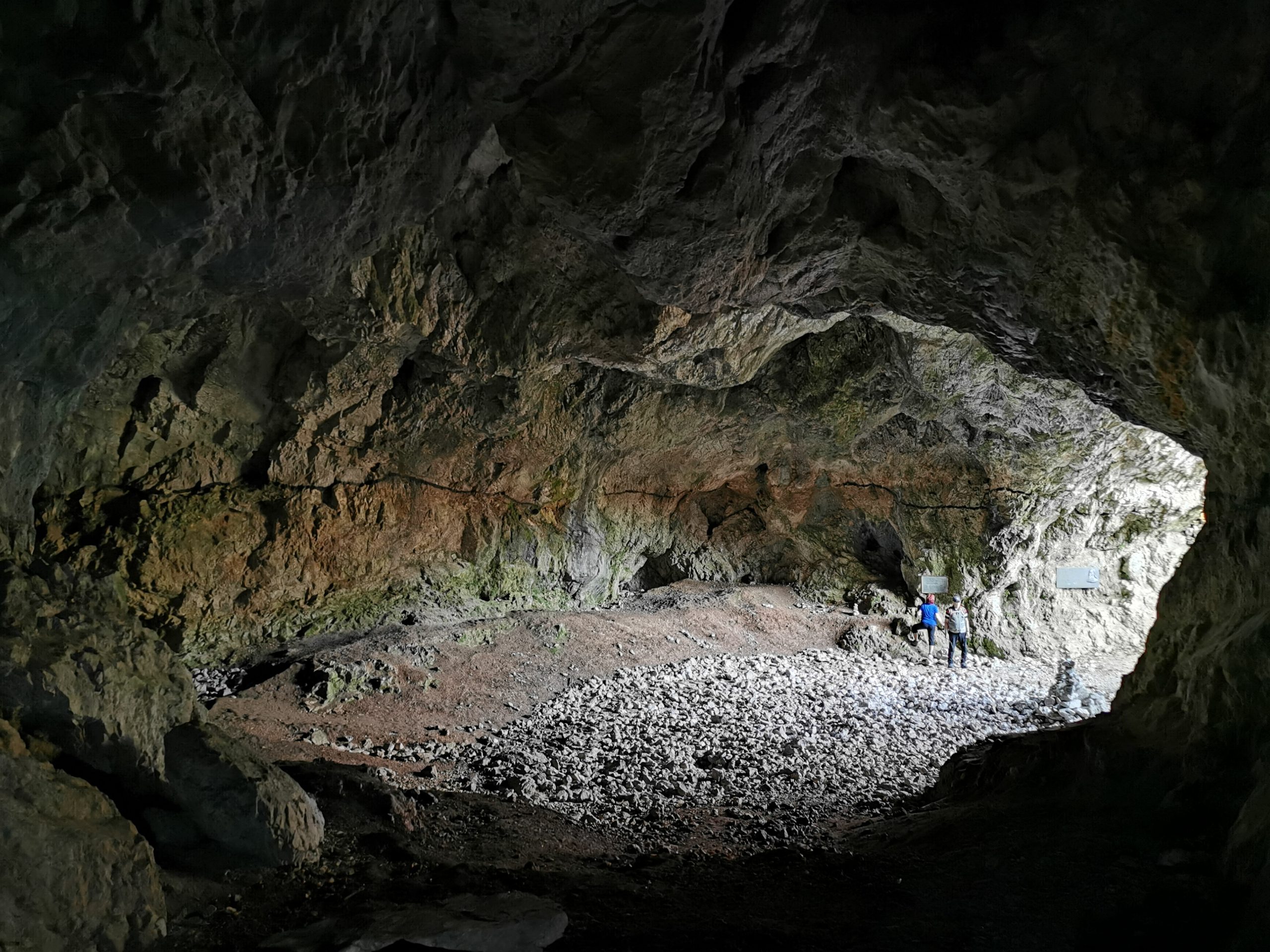szeleta barlang traveladdict