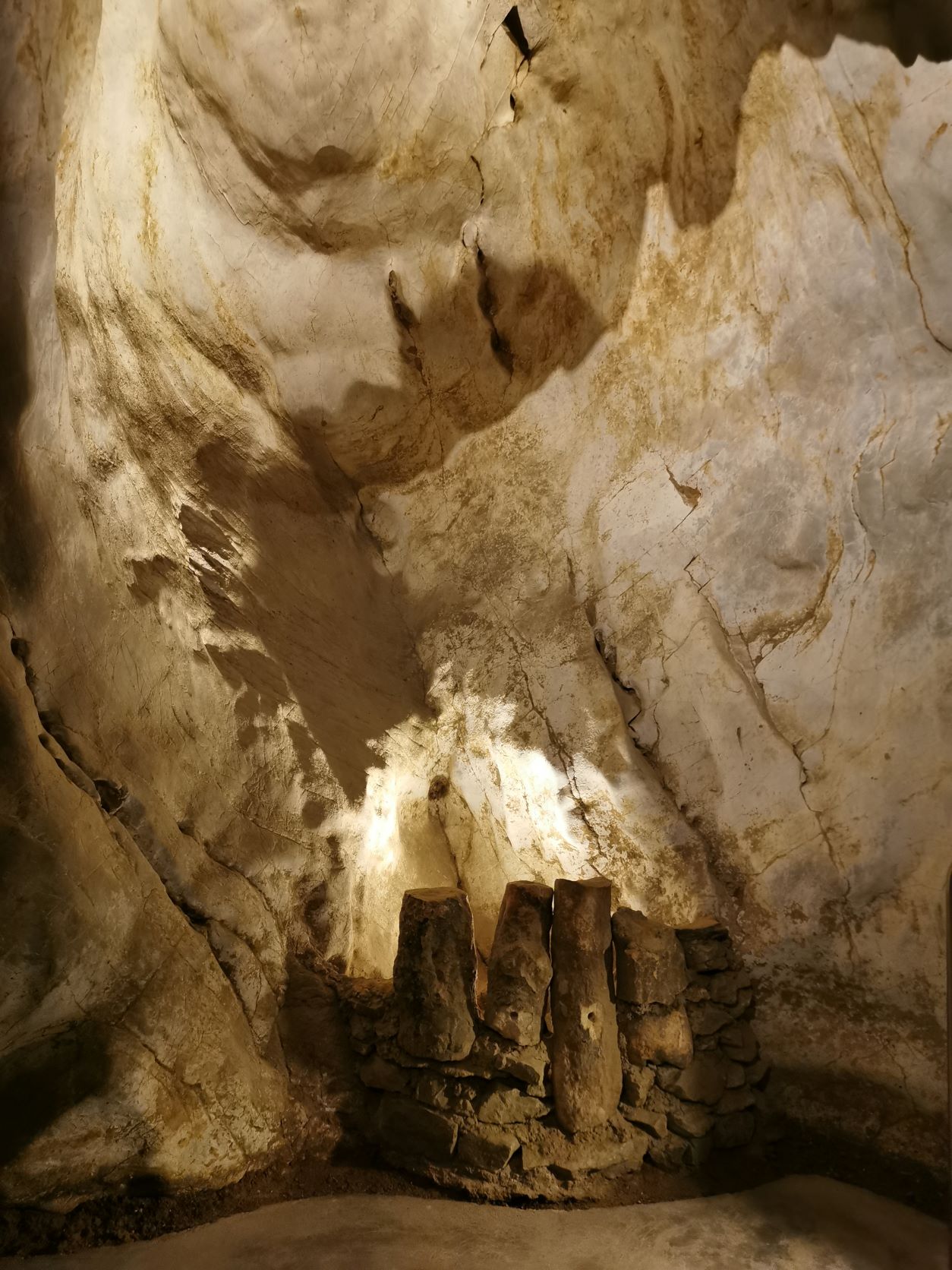szent istván barlang lillafüred traveladdict